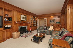 Library - Country homes for sale and luxury real estate including horse farms and property in the Caledon and King City areas near Toronto